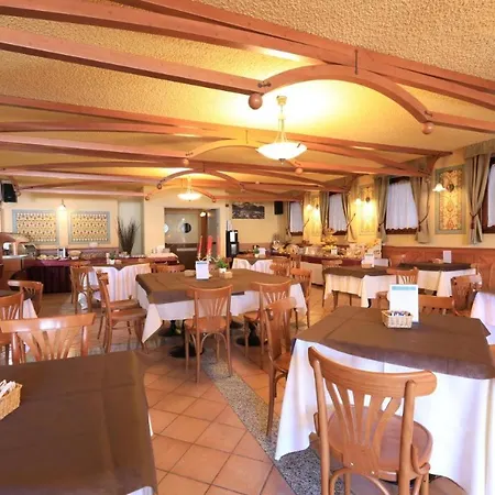 Palace Pontedilegno Ponte Di Legno
